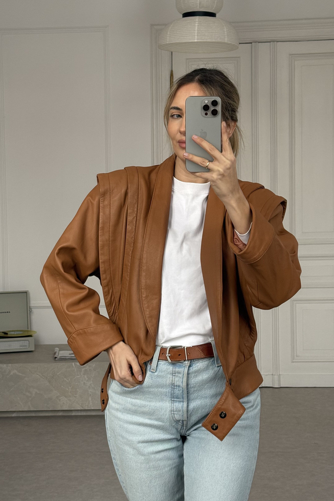CAMEL LEATHER JACKET WITH DEEP COLLAR