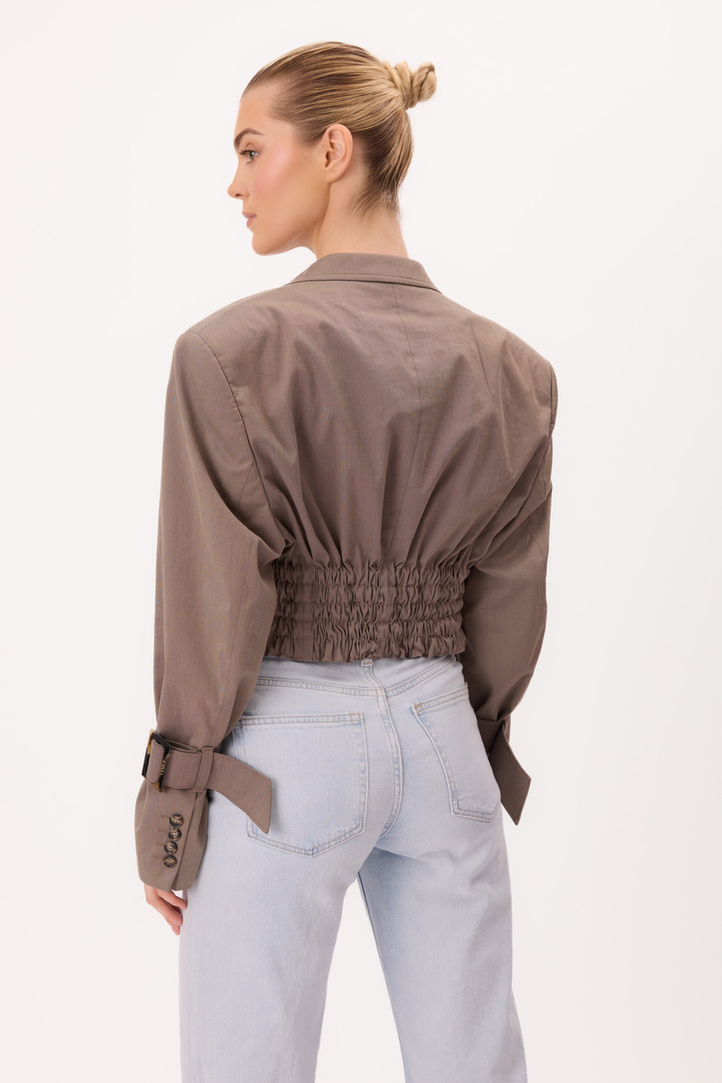 BEIGE FITTED JACKET No5 WITH STRONG SHOULDER AND ADJUSTABLE WAIST