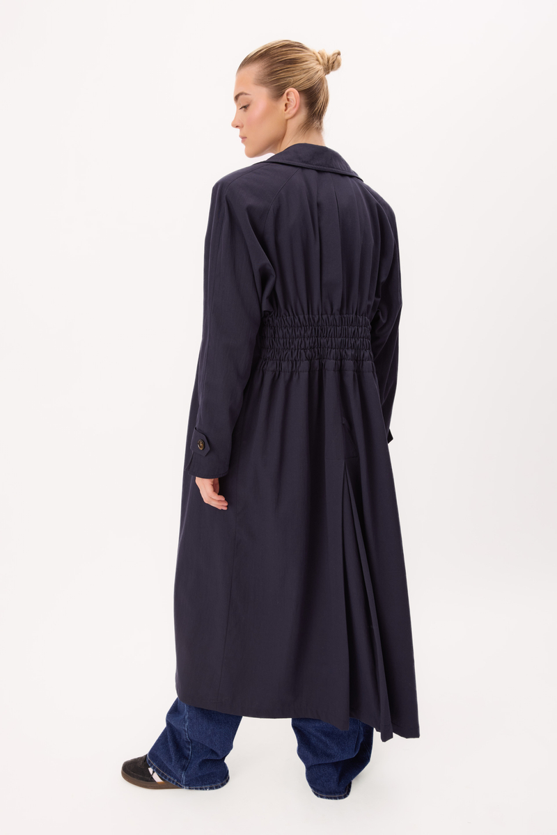 LONG NAVY TAPERED WAIST TRENCH